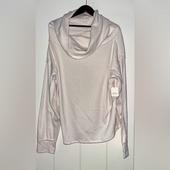 Free People We The‎ Free Hazy Heart Thermal Top Women XL Relaxed Slouchy NEW - Picture 1 of 12
